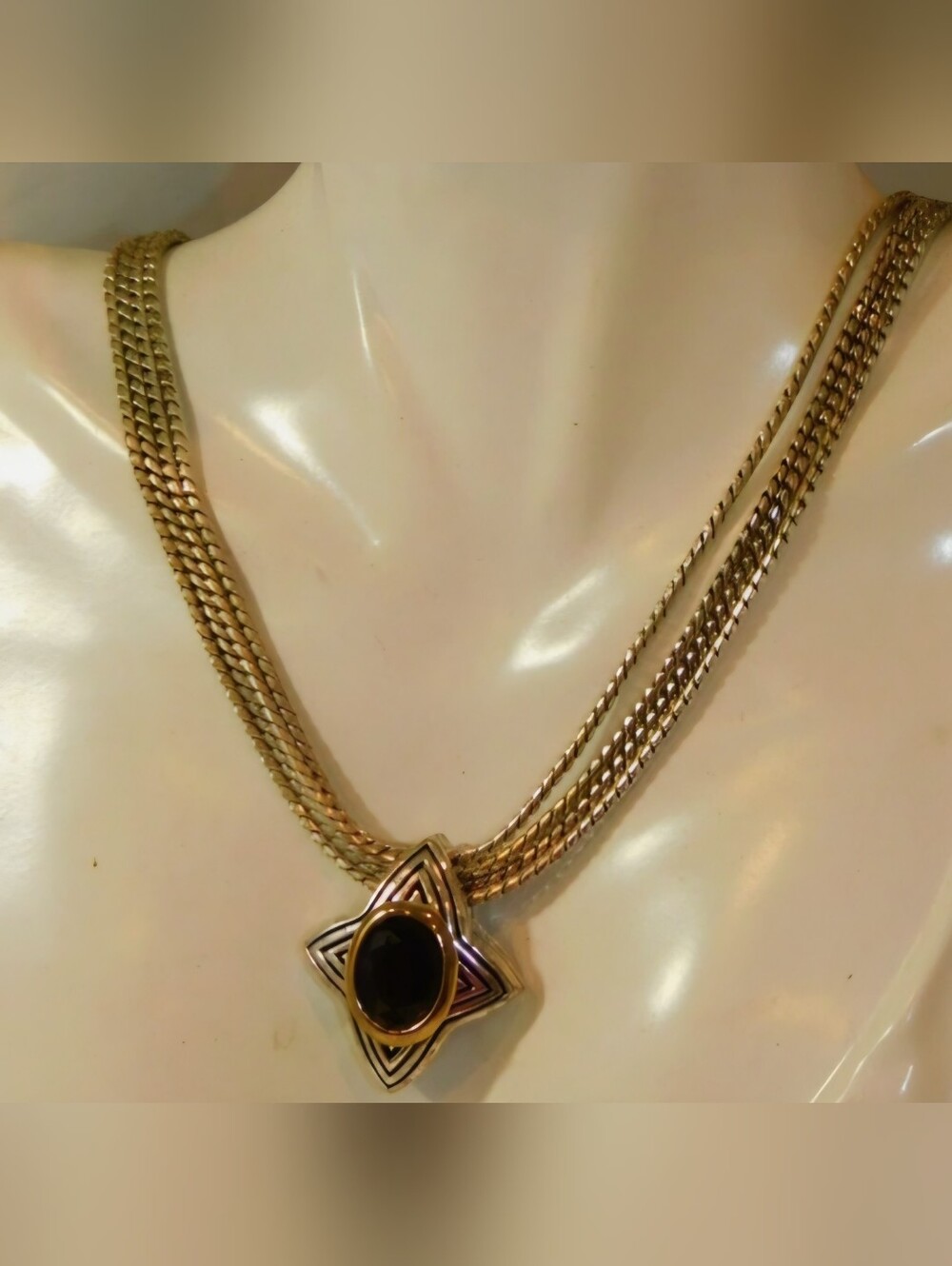 Vintage AVON MN Silver Star Pendant Necklace with Smokey Topaz Stone